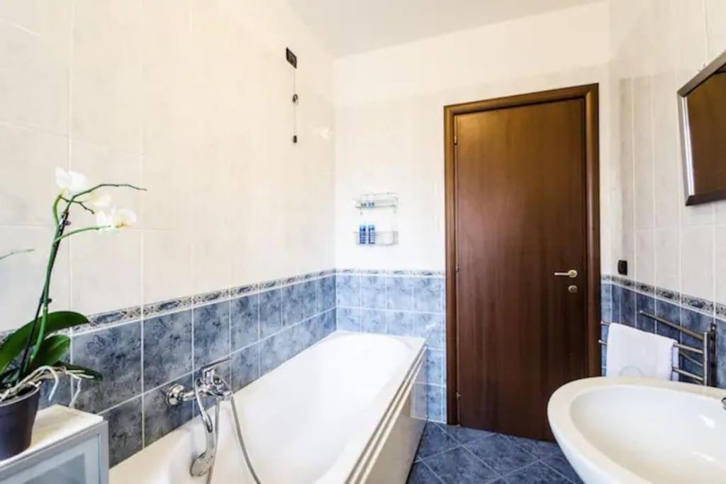 Casa Alpi 44 - Two Bedroom Flat With Huge Balcony Pescara Exterior foto